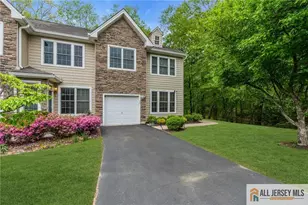 22 Amber Dr, Old Bridge Township, NJ 08857 - Photo 2
