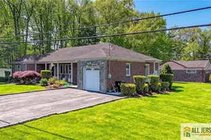14 Taylor Dr, New Brunswick, NJ 08901 - Photo 38