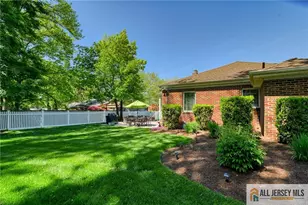 14 Taylor Dr, New Brunswick, NJ 08901 - Photo 30