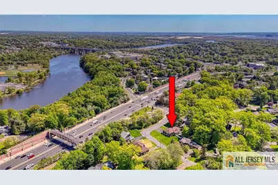 14 Taylor Drive, New Brunswick, NJ 08901 - Photo 36
