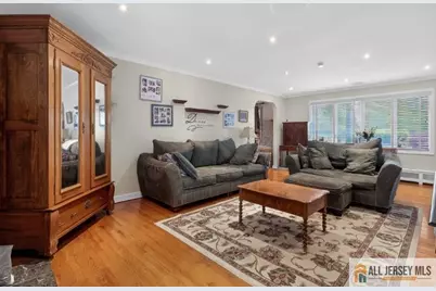 14 Taylor Drive, New Brunswick, NJ 08901 - Photo 10