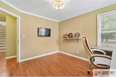 8 Parkway Place, Sayreville, NJ 08859 - Photo 10