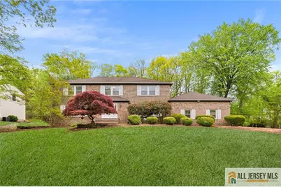 12 Woodgate Drive, South Brunswick Township, NJ 08852 - Photo 2