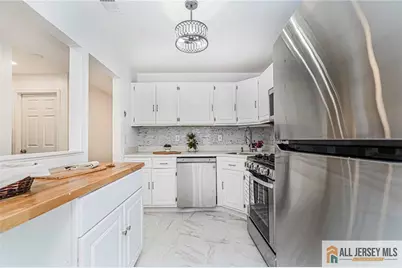 612 Chester Court, Helmetta, NJ 08828 - Photo 10