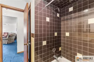 713 Lincoln Dr, Perth Amboy, NJ 08861 - Photo 24