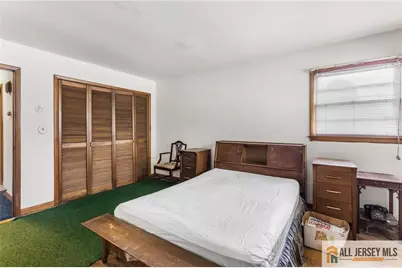 713 Lincoln Drive, Perth Amboy, NJ 08861 - Photo 18