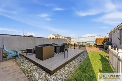 680 Amboy Avenue, Perth Amboy, NJ 08861 - Photo 26