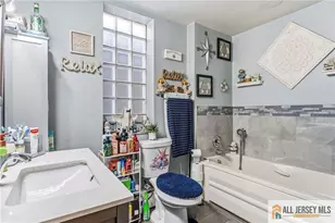 680 Amboy Ave, Perth Amboy, NJ 08861 - Photo 18