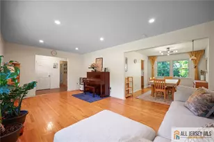 15 Kings Rd, East Brunswick Township, NJ 08816 - Photo 6