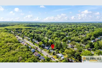 15 Kings Road, East Brunswick Township, NJ 08816 - Photo 28