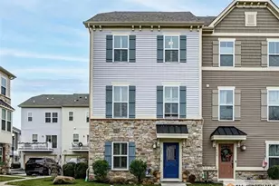 303 Bayside Ct, South Amboy, NJ 08879 - Photo 1