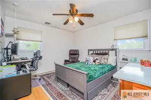 27 Woodmere Rd, North Brunswick Township, NJ 08902 - Photo 22