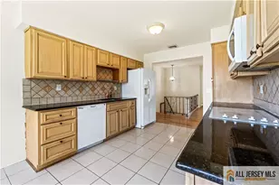 4 Darby Rd, Franklin Township, NJ 08873 - Photo 6