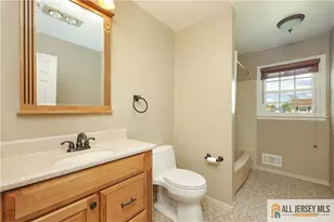 43 Richards Dr, , NJ 08859 - Photo 20