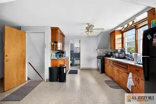 55 Juliet St, New Brunswick, NJ 08901 - Photo 12
