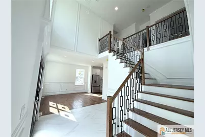 28 S McKinley Avenue, Iselin, NJ 08830 - Photo 14