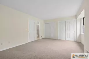 6001 N Oaks Blvd, North Brunswick Township, NJ 08902 - Photo 14