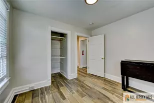 37 E Somerset St, Raritan, NJ 08869 - Photo 8