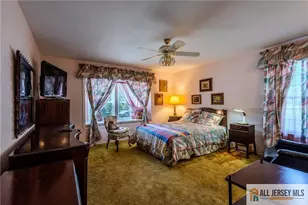 4 Martin Van Buren Dr, Monroe Township, NJ 08831 - Photo 14
