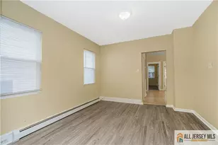 105 Louis St, New Brunswick, NJ 08901 - Photo 16