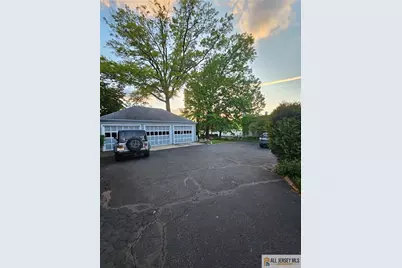 406 Boulevard Boulevard #1, Westfield, NJ 07090 - Photo 2