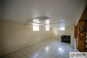 449 Metlars Ln, Piscataway Township, NJ 08854 - Photo 32