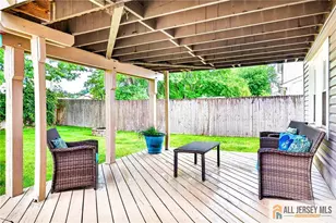 16 10th Ave, Monroe Township, NJ 08831 - Photo 26