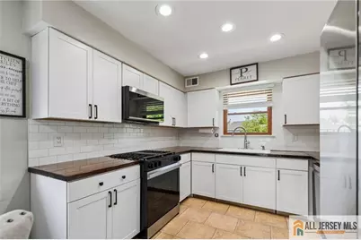 21 Cherry Bend Drive, Howell Township, NJ 07731 - Photo 8