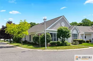 527 Harrier Dr, Monroe Township, NJ 08831 - Photo 4