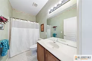 527 Harrier Dr, Monroe Township, NJ 08831 - Photo 14