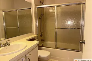 171 Lindsey Ct, Franklin Township, NJ 08823 - Photo 6