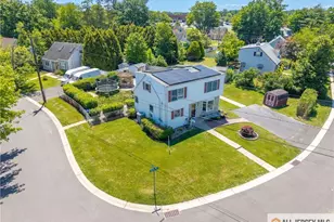 8 Lauretta Dr, East Brunswick Township, NJ 08816 - Photo 26