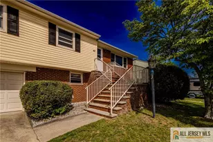 43 Shirley Blvd, Old Bridge Township, NJ 08857 - Photo 4