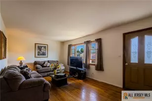 43 Shirley Blvd, Old Bridge Township, NJ 08857 - Photo 6