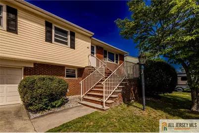 43 Shirley Boulevard, Old Bridge Township, NJ 08857 - Photo 4