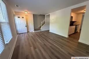 53 Cottonwood Ct, South Brunswick Township, NJ 08852 - Photo 2