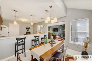 147 Picadilly Pl, Franklin Township, NJ 08873 - Photo 6