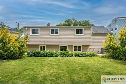 42 Hyde Avenue, Iselin, NJ 08830 - Photo 6