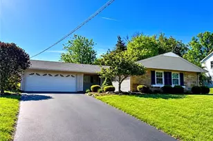 163 John F Kennedy Blvd, Franklin Township, NJ 08873 - Photo 1