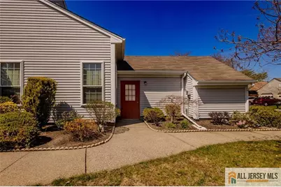 12 Rothwell Drive #C, Monroe Township, NJ 08831 - Photo 4