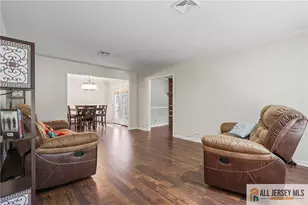 394 Newport Way, Monroe Township, NJ 08831 - Photo 2