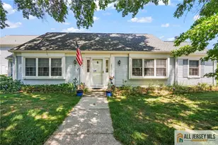 394 Newport Way, Monroe Township, NJ 08831 - Photo 2