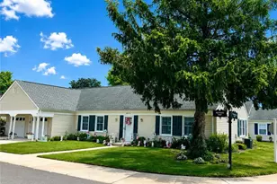 496 Revere Way, Monroe Township, NJ 08831 - Photo 2