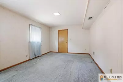 11 Reo Court, Colonia, NJ 07067 - Photo 16
