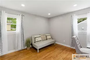 77 Carlton Ave, Piscataway Township, NJ 08854 - Photo 16