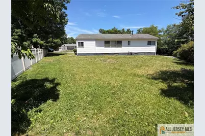 89 S Pennington Road, New Brunswick, NJ 08901 - Photo 12