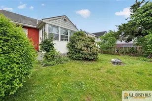 42 Plainfield Ave, Edison, NJ 08817 - Photo 6