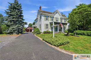 [Address not provided], Hightstown, NJ 08520 - Photo 4