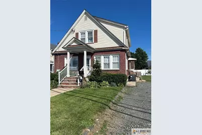 66 E Camplain Road, Manville, NJ 08835 - Photo 2