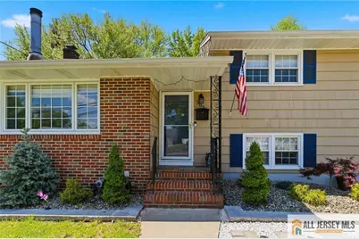 205 New Dover Road, Colonia, NJ 07067 - Photo 8